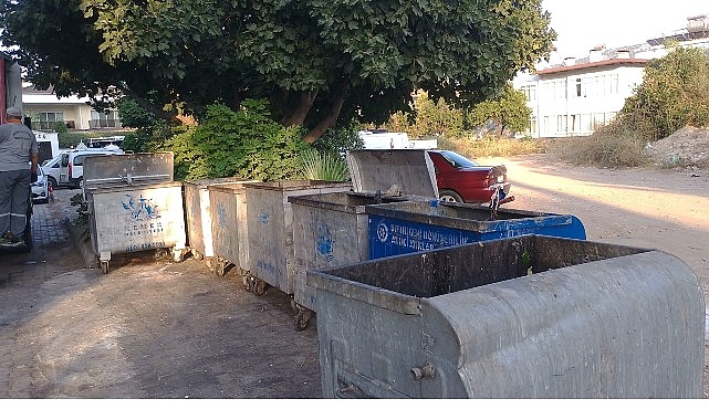 Kemer Belediyesi yedi ayda 40 ton 818 kilo &ccedil;&ouml;p topladı