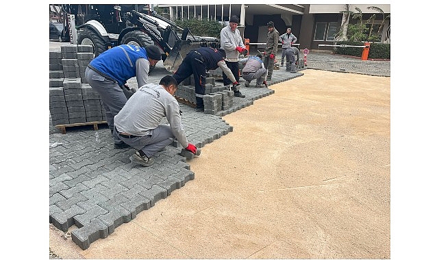 Kemer&rsquo;de altyapı &ccedil;alışmaları s&uuml;r&uuml;yor