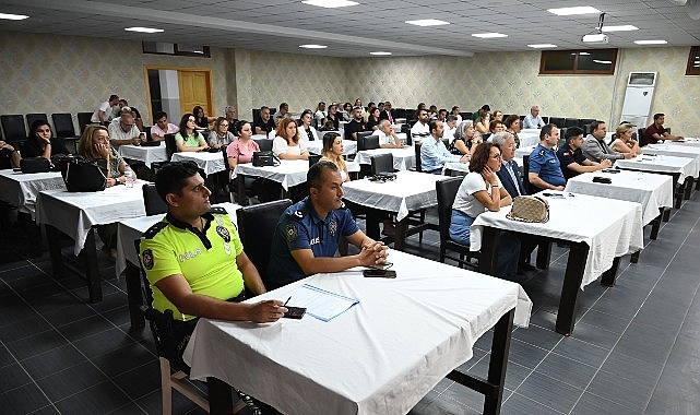 Kemer'de asayiş ve trafik tedbirleri toplantısı