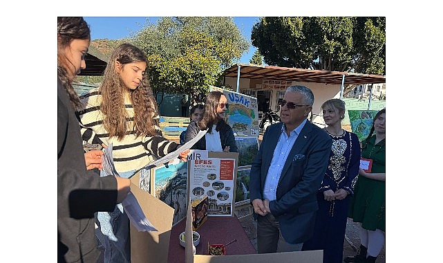 Kemer&rsquo;de &ldquo;Bana &uuml;lkeni anlat&rdquo; festivali
