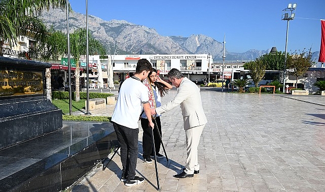 Kemer&rsquo;de İlk&ouml;ğretim Haftası kutlandı