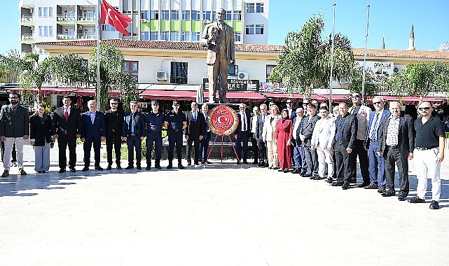 Kemer&rsquo;de Muhtarlar G&uuml;n&uuml; kutlandı