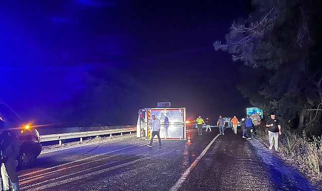 Kemer&rsquo;de yola d&ouml;k&uuml;len mazot kazaya neden oldu