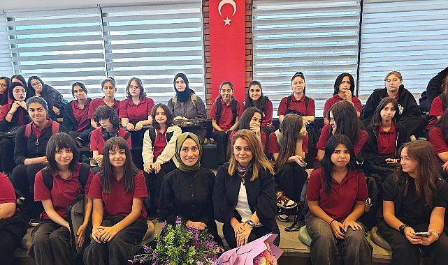Kitap Fuarı &ouml;ncesi k&uuml;t&uuml;phane buluşmaları başladı