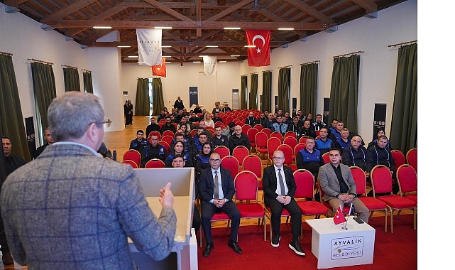 Kıyı Ege Belediyeler Birliği&rsquo;nin B&ouml;lgesel Eğitimleri Ayvalık&rsquo;ta Başladı