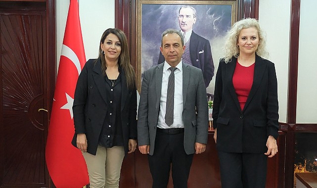 Kızılay otob&uuml;s&uuml; Kemer&rsquo;e geliyor