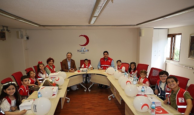 Kızılay&rsquo;a 23 Nisan&rsquo;da &Ccedil;ocuk Başkan