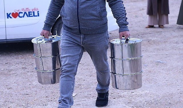KO-MEK Hurması, Ayşe Teyze'ye yardım elini uzattı