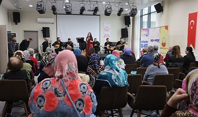 &ldquo;KO-MEK Vefası&rdquo; huzurevinde neşe sa&ccedil;tı
