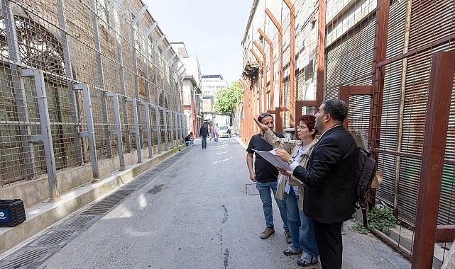 Konak Belediyesi k&uuml;lt&uuml;rel mirasa sahip &ccedil;ıkıyor