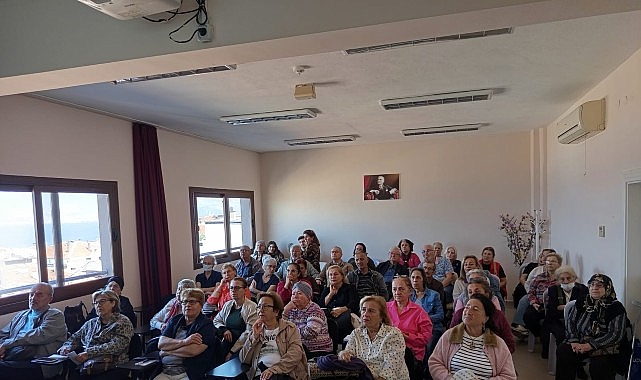Konak&rsquo;ın İleri Yaş Merkezi&rsquo;nde seminerler devam ediyor