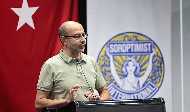 Konak&rsquo;ın kadın muhtarları Yeşil Lider oldu