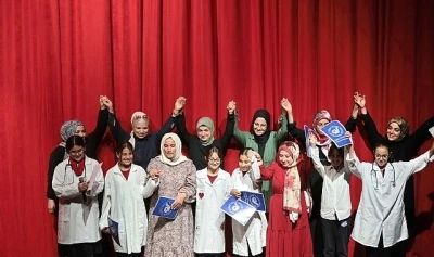 Konaklı &ccedil;ocuklar yıl sonu coşkusunu Başkan Mutlu&rsquo;yla paylaştı