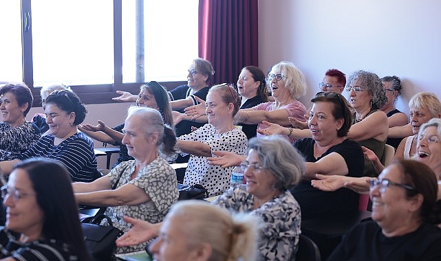 Konak&rsquo;ta kahkaha yogası