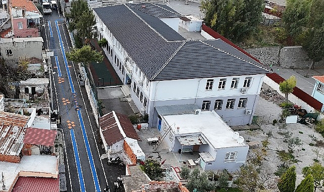 Konak&rsquo;ta okul yolu renkli, &ccedil;ocuklar mutlu