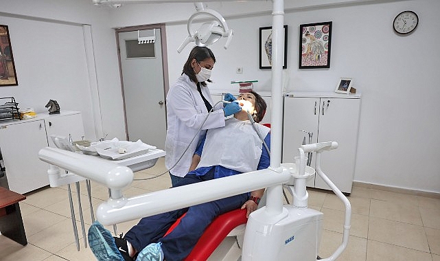 Konak&rsquo;ta &uuml;cretsiz diş sağlığı hizmeti