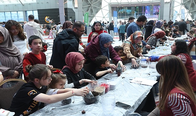 Konya Bilim Merkezi &ldquo;SERAFEST&rdquo; ile &Ccedil;ocukları Bilim ve Doğayla Buluşturuyor