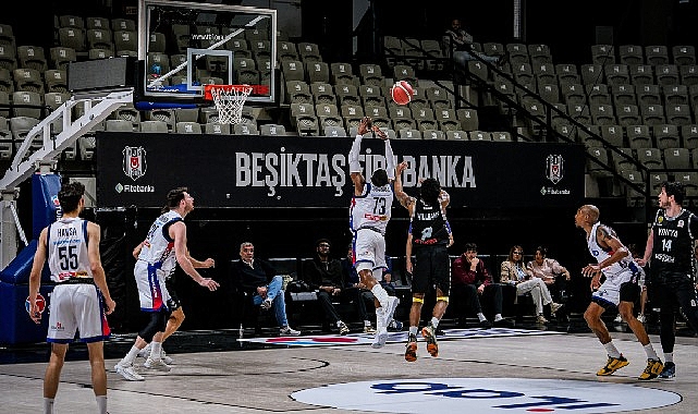 Konya B&uuml;y&uuml;kşehir Belediyespor Play-Off &Ccedil;eyrek Final Serisinde İlk Ma&ccedil;ı Kazandı