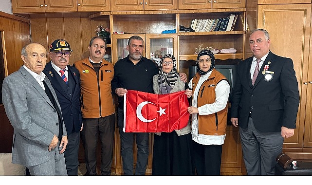 Konya B&uuml;y&uuml;kşehir &Ouml;ğretmenler G&uuml;n&uuml;&rsquo;nde Şehit &Ouml;ğretmenleri Unutmadı