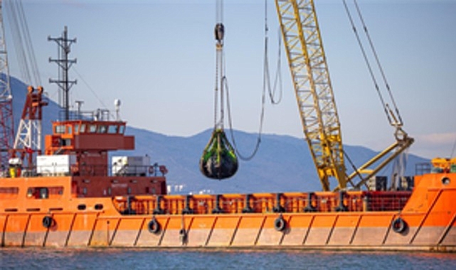 K&ouml;rfez&rsquo;den 1 milyon ton &ccedil;amur &ccedil;ıkarıldı