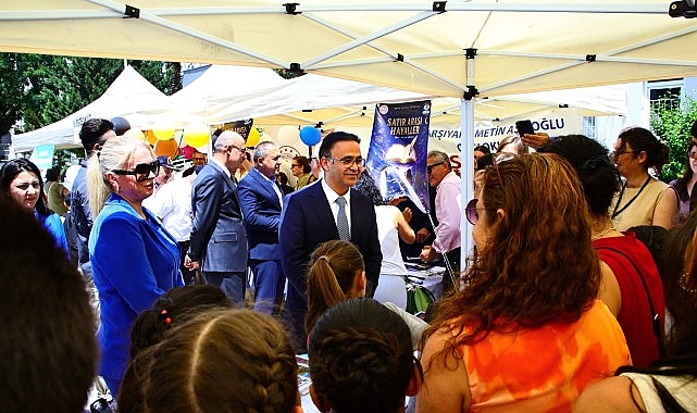 &ldquo;K&uuml;&ccedil;&uuml;k Eller G&uuml;&ccedil;l&uuml; Kalemler&rdquo; Kitap Fuarı A&ccedil;ıldı