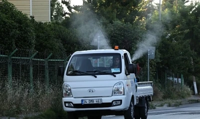 K&uuml;&ccedil;&uuml;k&ccedil;ekmece&rsquo;de Sivrisineklere Karşı M&uuml;cadele Yoğunlaştı