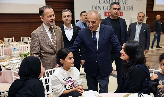 K&uuml;&ccedil;&uuml;k&ccedil;ekmece&rsquo;de Camiler ve Din G&ouml;revlileri Haftası Kutlandı