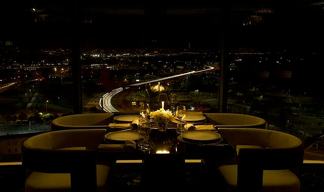K&Uuml;N Restaurant, yılbaşı gecesine ışıltılı bir dokunuş katacak