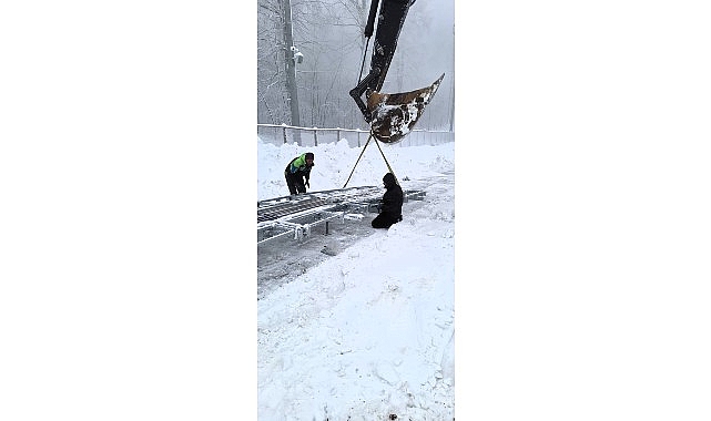 Kuzuyayla&rsquo;da y&uuml;r&uuml;yen bant, kar keyfine konfor katacak