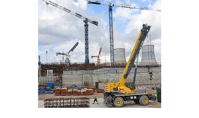 Leningrad NGS-2&rsquo;nin 4&rsquo;&uuml;nc&uuml; G&uuml;&ccedil; &Uuml;nitesinin Sahasında G&uuml;venlik Binasının Temel Betonlama İşlemi Tamamlandı
