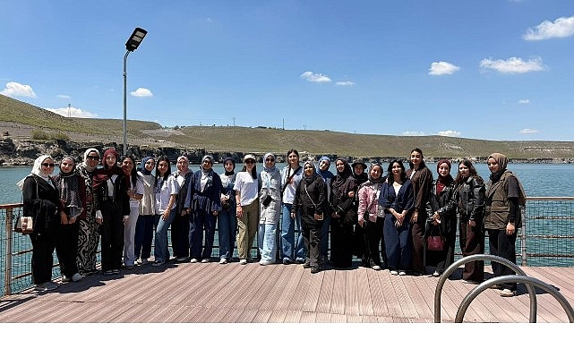 LİMA&rsquo;nın Coğrafya Gezileri ve Kariyer Eğitimleriyle Gen&ccedil;ler Donanımlı Yetişiyor