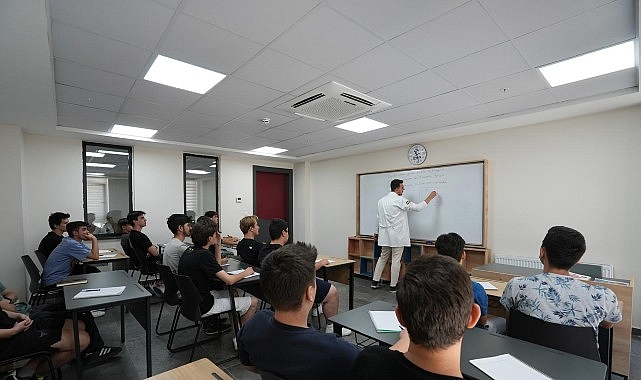 Lise Medeniyet Akademileri&rsquo;nde Yaz D&ouml;nemi Kayıtları Başlıyor
