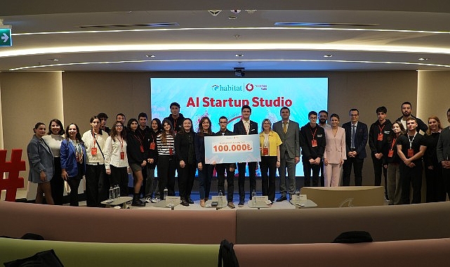 Liseli Girişimcilere Y&ouml;nelik &ldquo;AI Startup Studio&rdquo; Programı Sonu&ccedil;landı