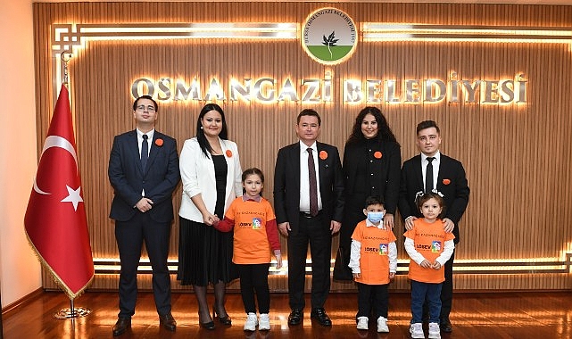 L&Ouml;SEV Bursa&rsquo;dan Başkan Erkan Aydın&rsquo;a Ziyaret