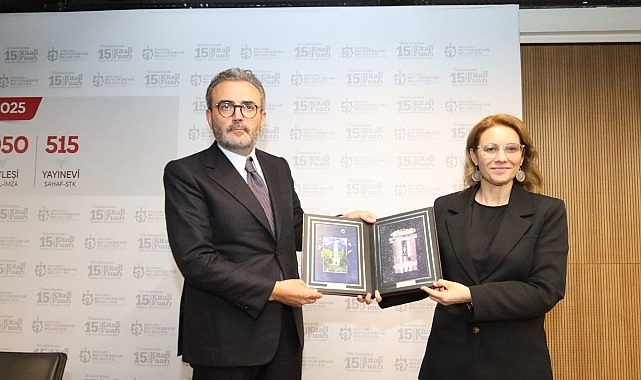 Mahir &Uuml;nal: Ger&ccedil;eklik yoksa anlam da yoktur