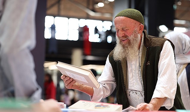 Maksut Amca, "Kitap benim hayatım" diyor