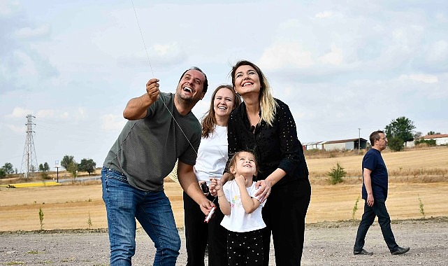 Malkara K&ouml;m&uuml;r ve S&uuml;t &Uuml;r&uuml;nleri Festivali Renkli Etkinliklerle Sona Erdi
