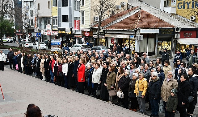 Malkara&rsquo;da 5 Aralık D&uuml;nya Kadın Hakları G&uuml;n&uuml; ve T&uuml;rk Kadınına Se&ccedil;me ve Se&ccedil;ilme Hakkı Verilmesinin 91. Yılı Kapsamında Program Ger&ccedil;ekleştirildi