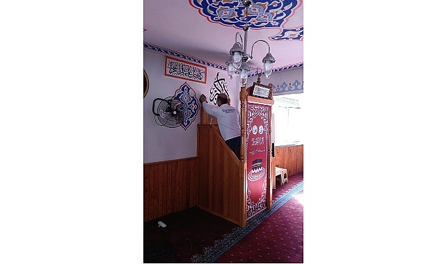 Maltepe Belediyesi&rsquo;nden ramazan &ouml;ncesi camilerde yoğun mesai