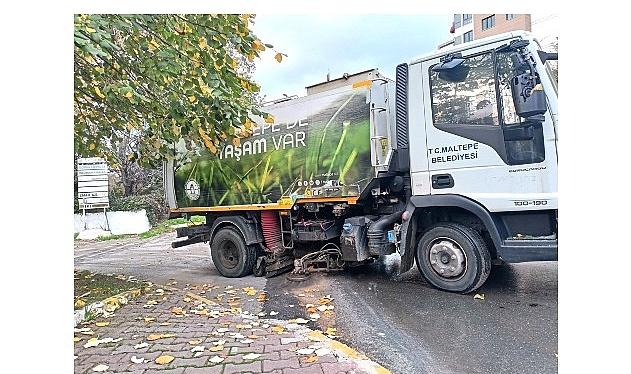 Maltepe Belediyesi&rsquo;nden Yalı Mahallesi&rsquo;nde temizlik seferberliği
