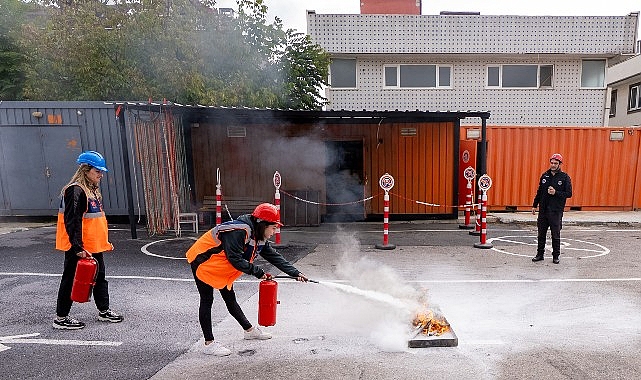 Maltepe&rsquo;de afetlere m&uuml;dahale İ&ccedil;in g&ouml;n&uuml;ll&uuml; seferberliği