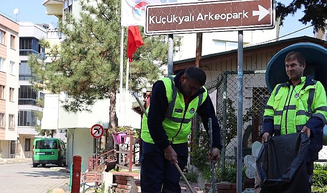 Maltepe&rsquo;de bahar temizliği bu kez &Ccedil;ınar Mahallesi&rsquo;nde