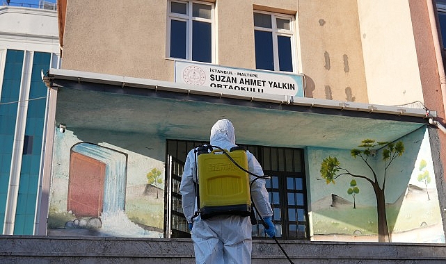 Maltepe&rsquo;de Okullar Dezenfekte ediliyor