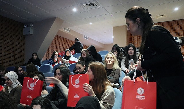 Maltepeli gen&ccedil; kızlara bağımlılık semineri ve hijyen eğitimi