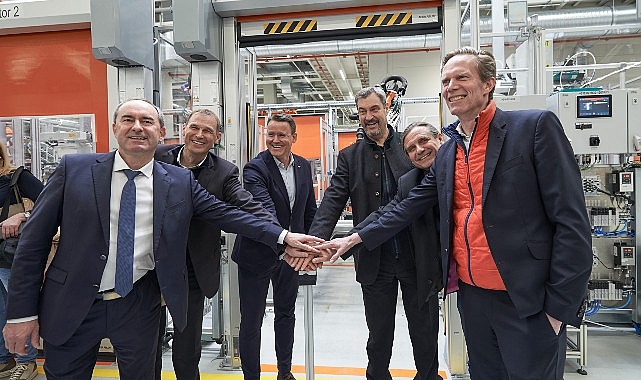 MAN&rsquo;dan 500 milyon Euro&rsquo;luk yatırım:  N&uuml;rnberg&rsquo;de batarya &uuml;retimi başladı