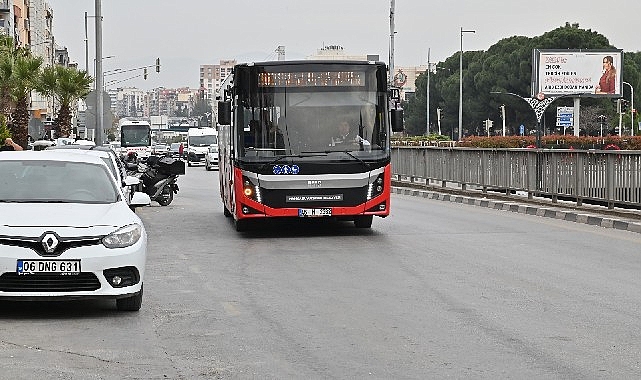 Manisa B&uuml;y&uuml;kşehir Belediyesi YKS&rsquo;de &Ouml;ğrencilerin Yanında