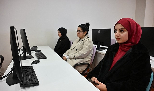 Manisa B&uuml;y&uuml;kşehir&rsquo;den Gen&ccedil;lere Dijital Gelecek Vizyonu
