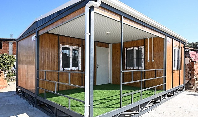 Manisa B&uuml;y&uuml;kşehir&rsquo;den Mağdur Aileye Yeni Yaşam Alanı