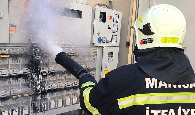 Manisa İtfaiyesi&rsquo;nden Aşırı Sıcaklarda Elektrikli Aletlere Dikkat Uyarısı