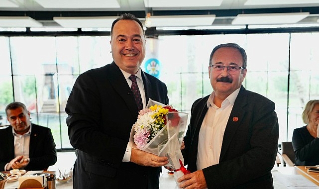 &ldquo;Manisa&rsquo;mızın T&uuml;m İl&ccedil;eleri Hak Ettiği Hizmetleri Alacak&rdquo;
